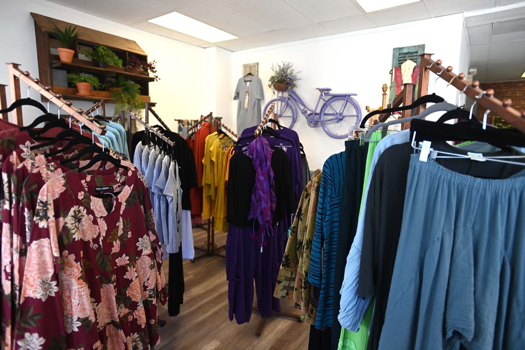 Shop on Pomfret 8